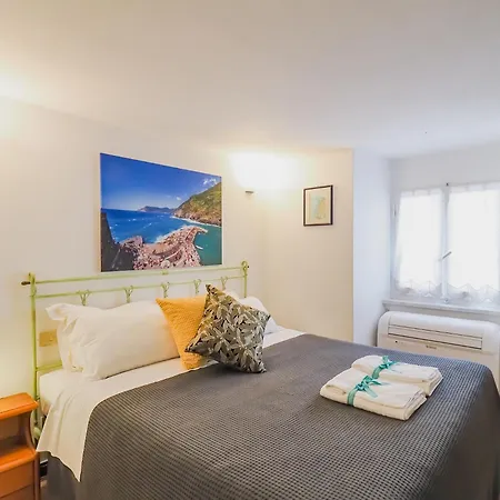 Mainetta Sea View With Ac Apartment
